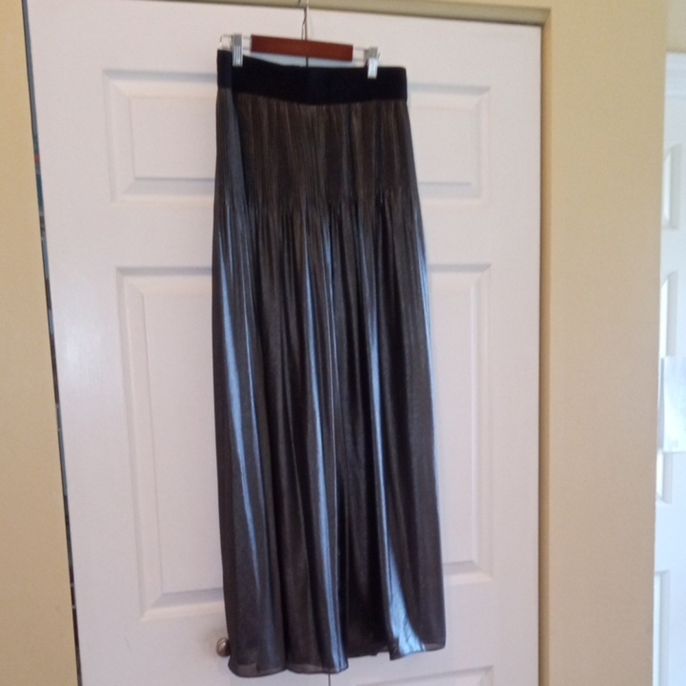 Alfani Palazzo Style Stretchy Waist Gunmetal Color Shimmery Pants